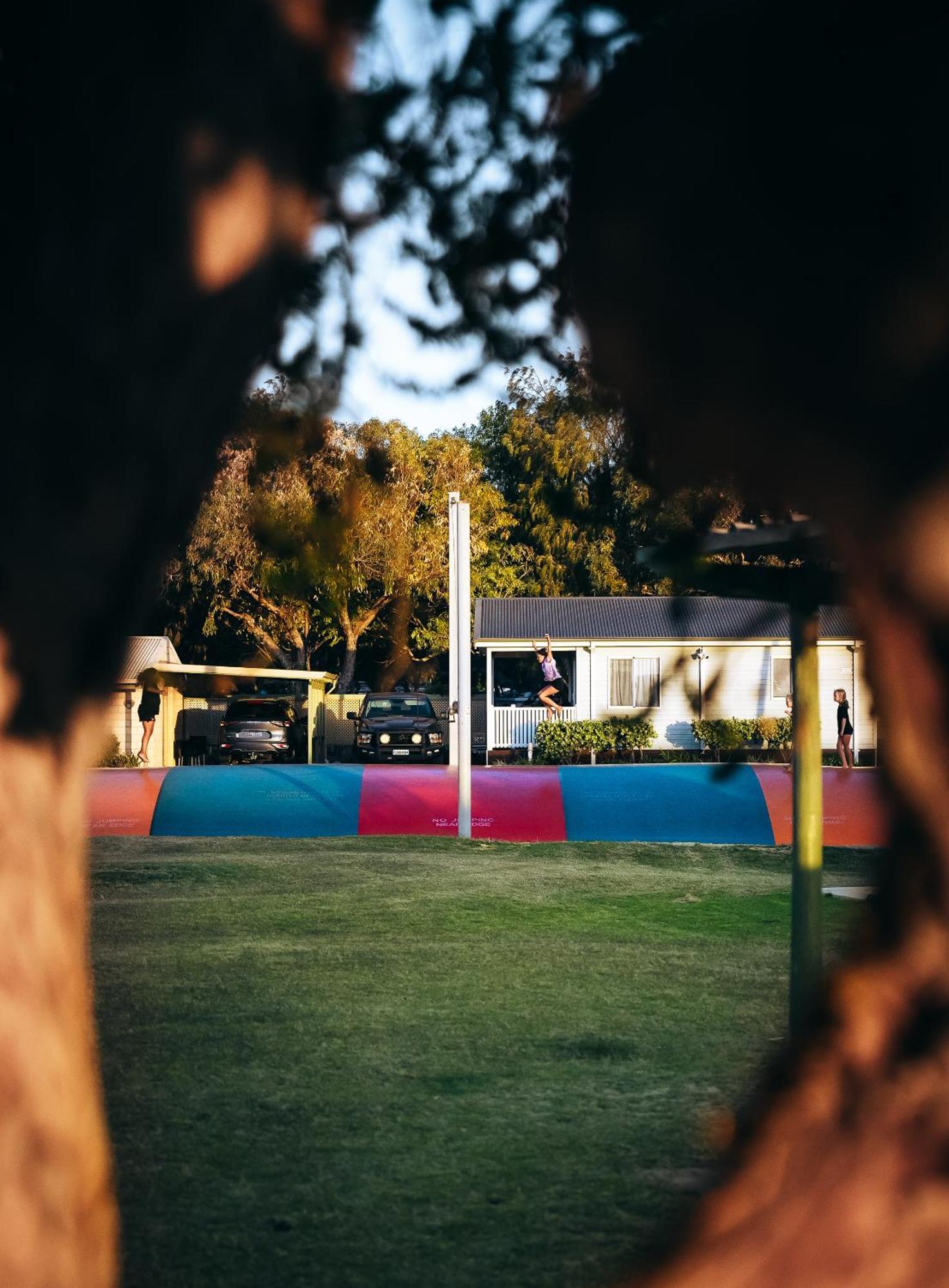 Belair Gardens Caravan Park Geraldton Dış mekan fotoğraf